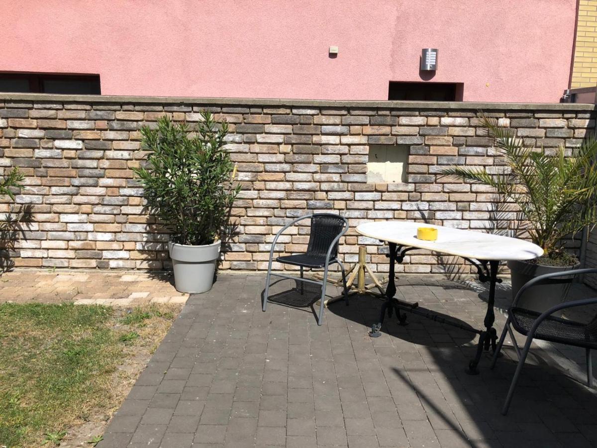 Apartamento Zufluchtshuette Herzogenrath Exterior foto